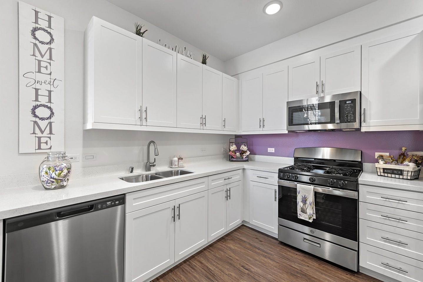 Levante Apartments Homes Image 36