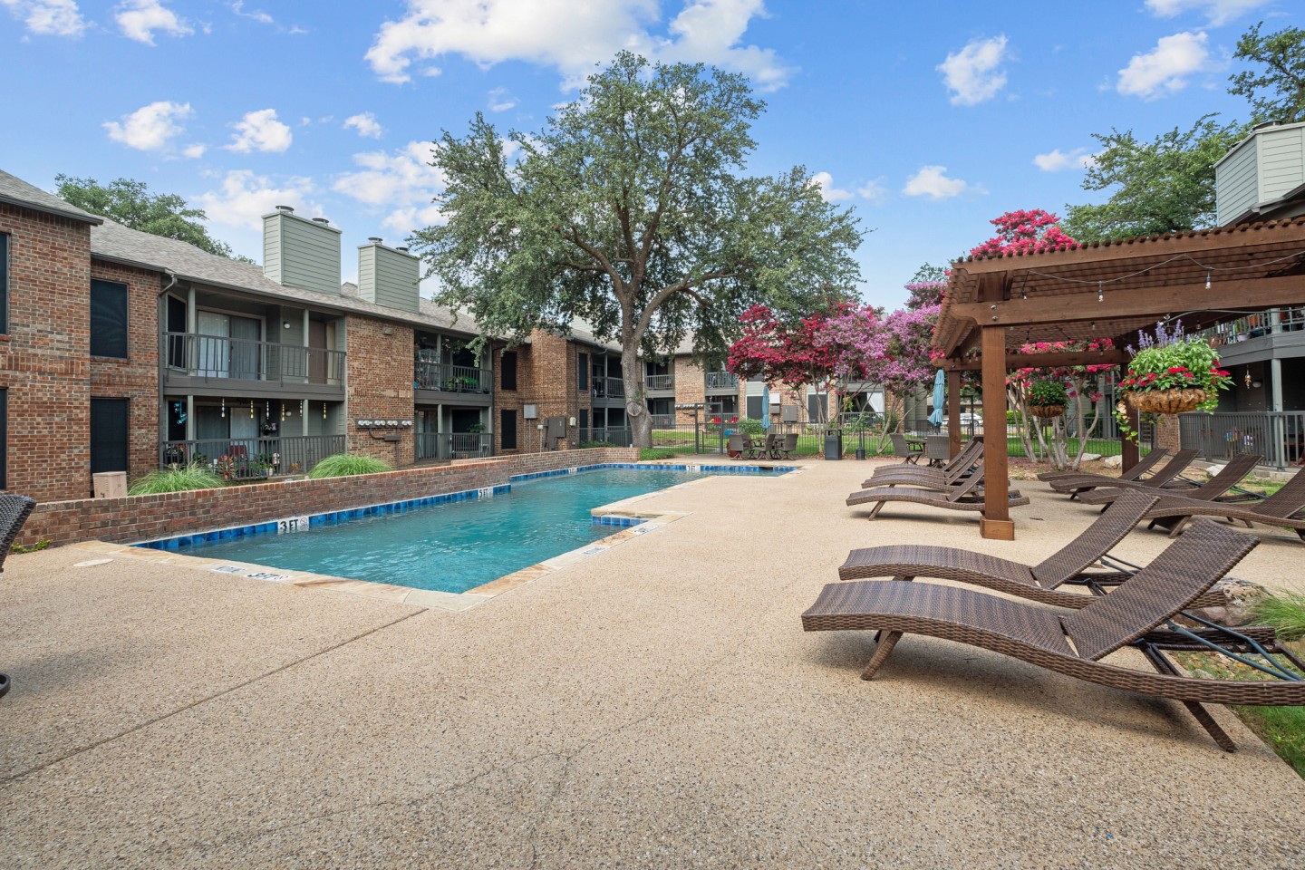 Legacy Apartments Image 52