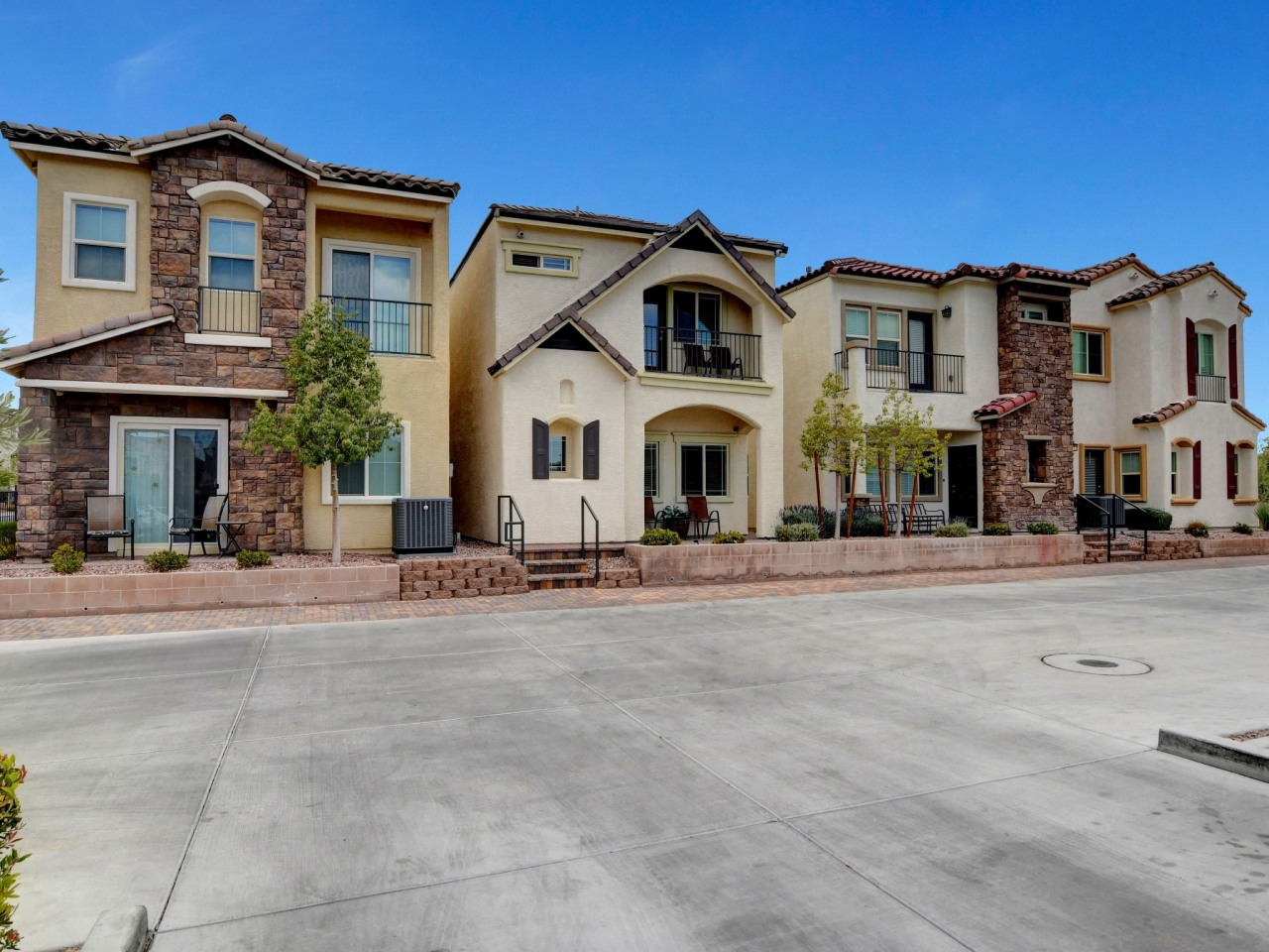 Gleneagles Village Townhomes Image 20