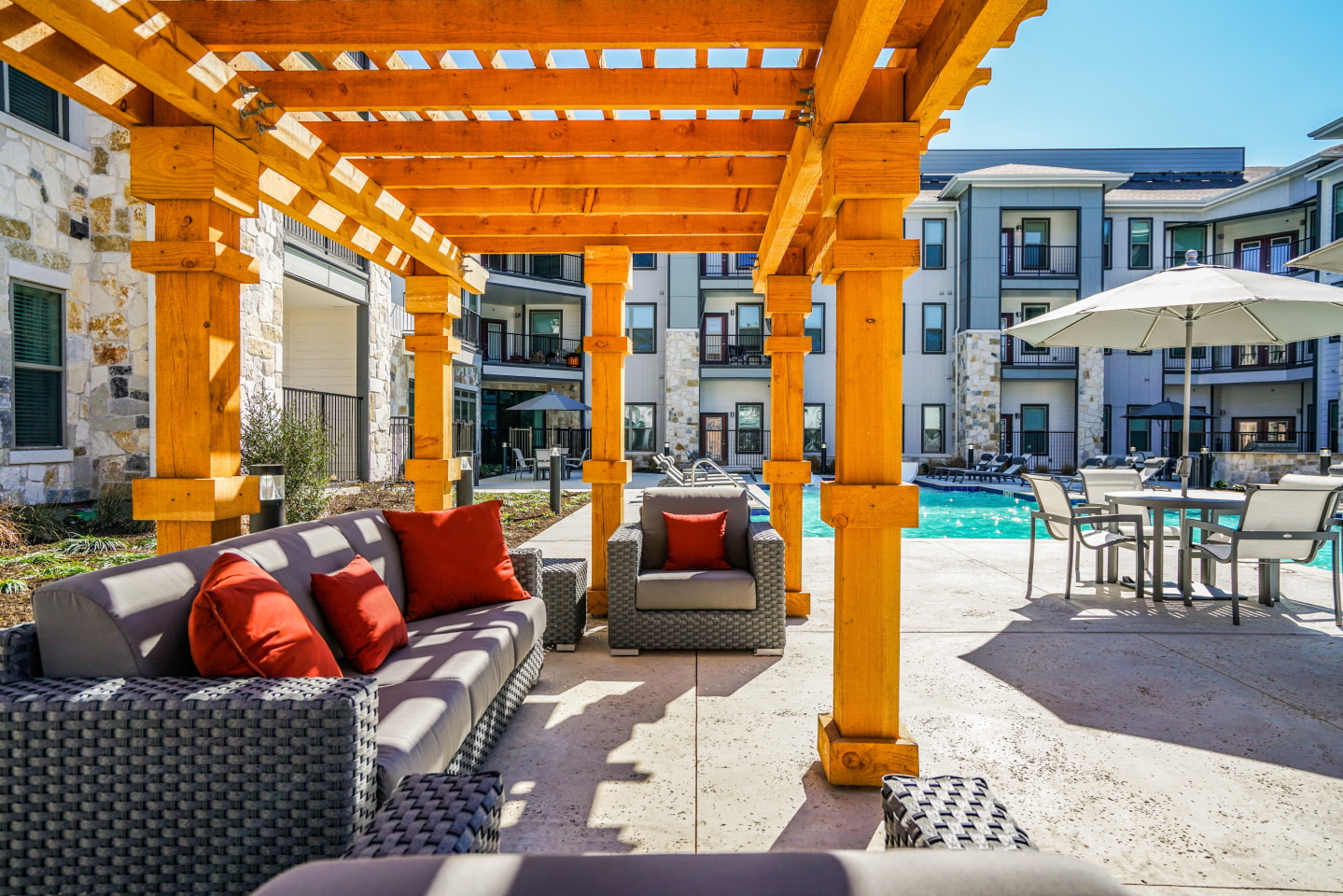 Grand at Manor Image 22
