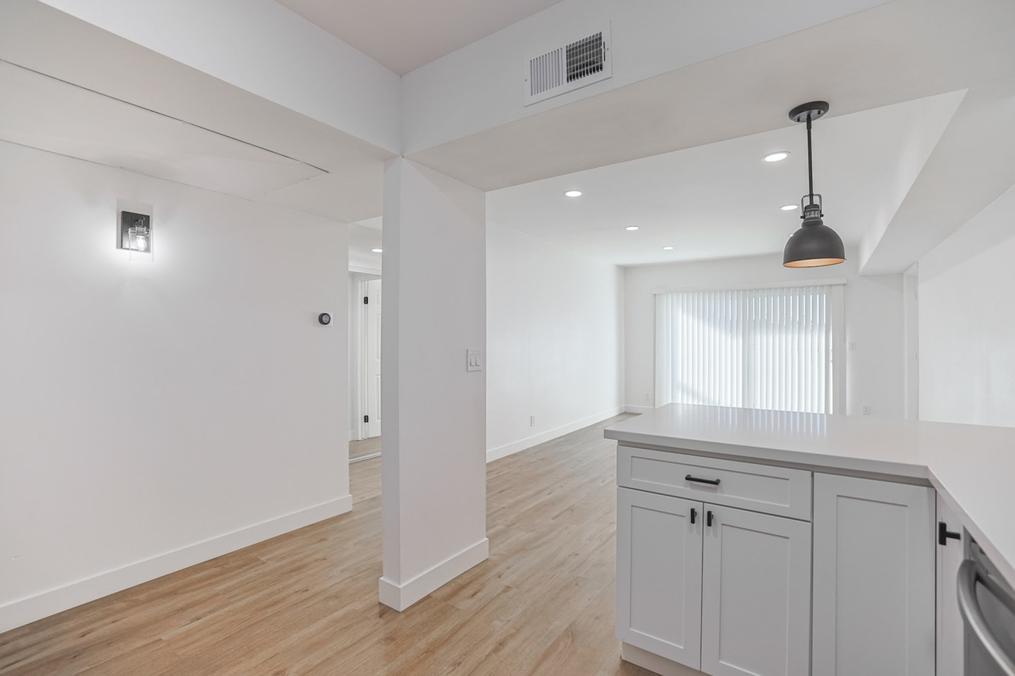San Pasqual Apartments Image 29