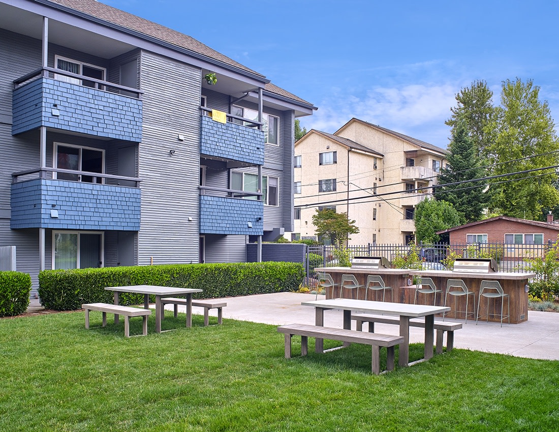 3030 Lake City Image 25
