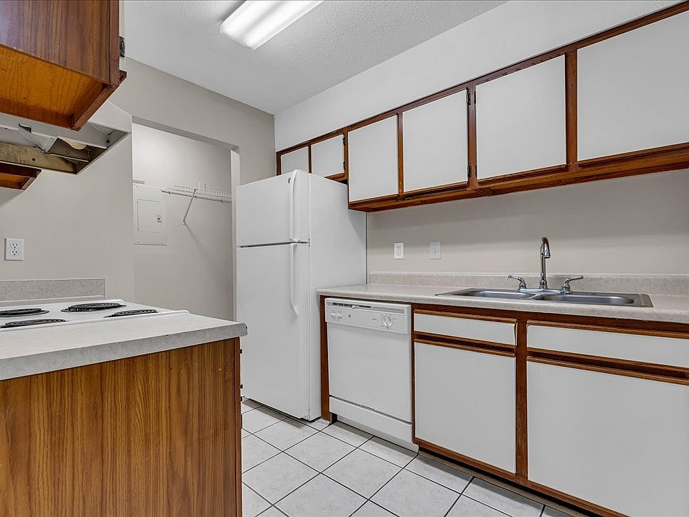 Woodbrook Image 31