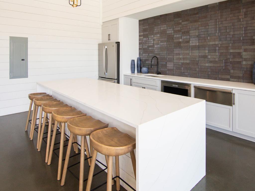 53 West Luxury Apartments Image 66