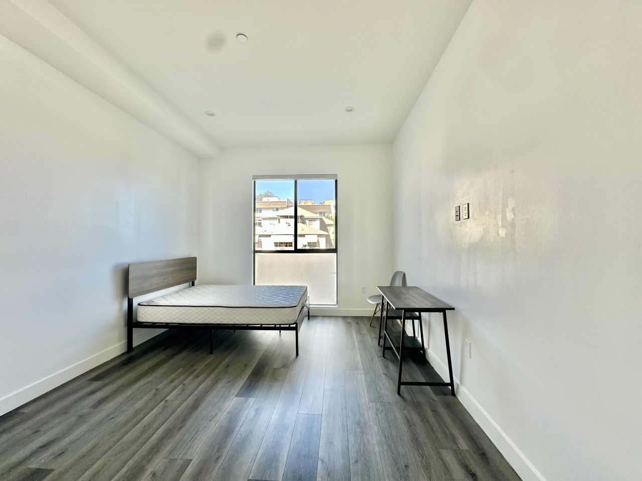 1751 Malcolm Ave - Student Housing Image 3