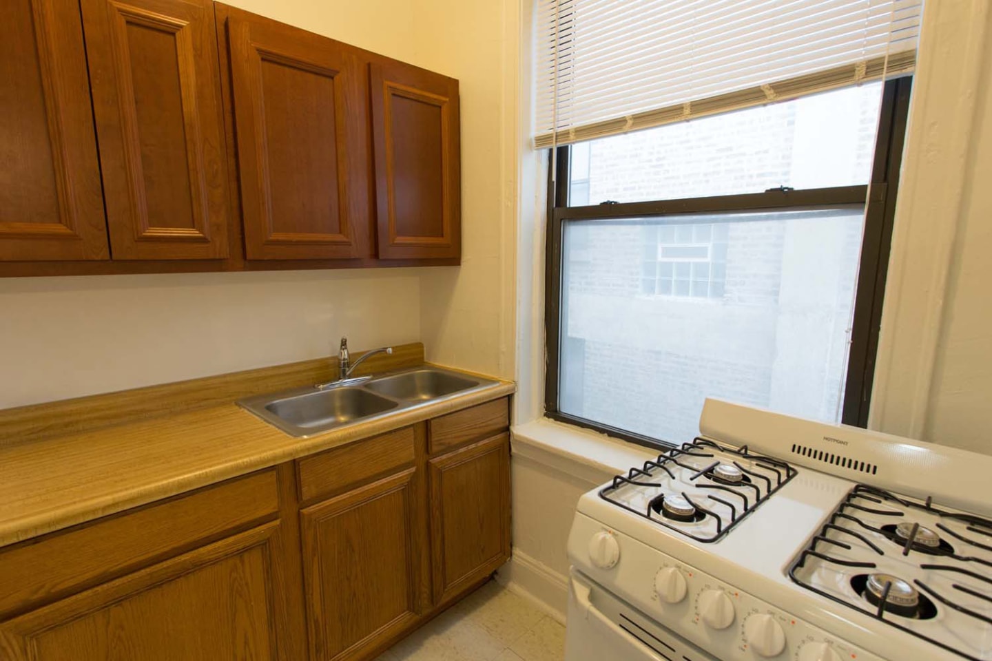 5457-5459 S. Blackstone Avenue Image 25
