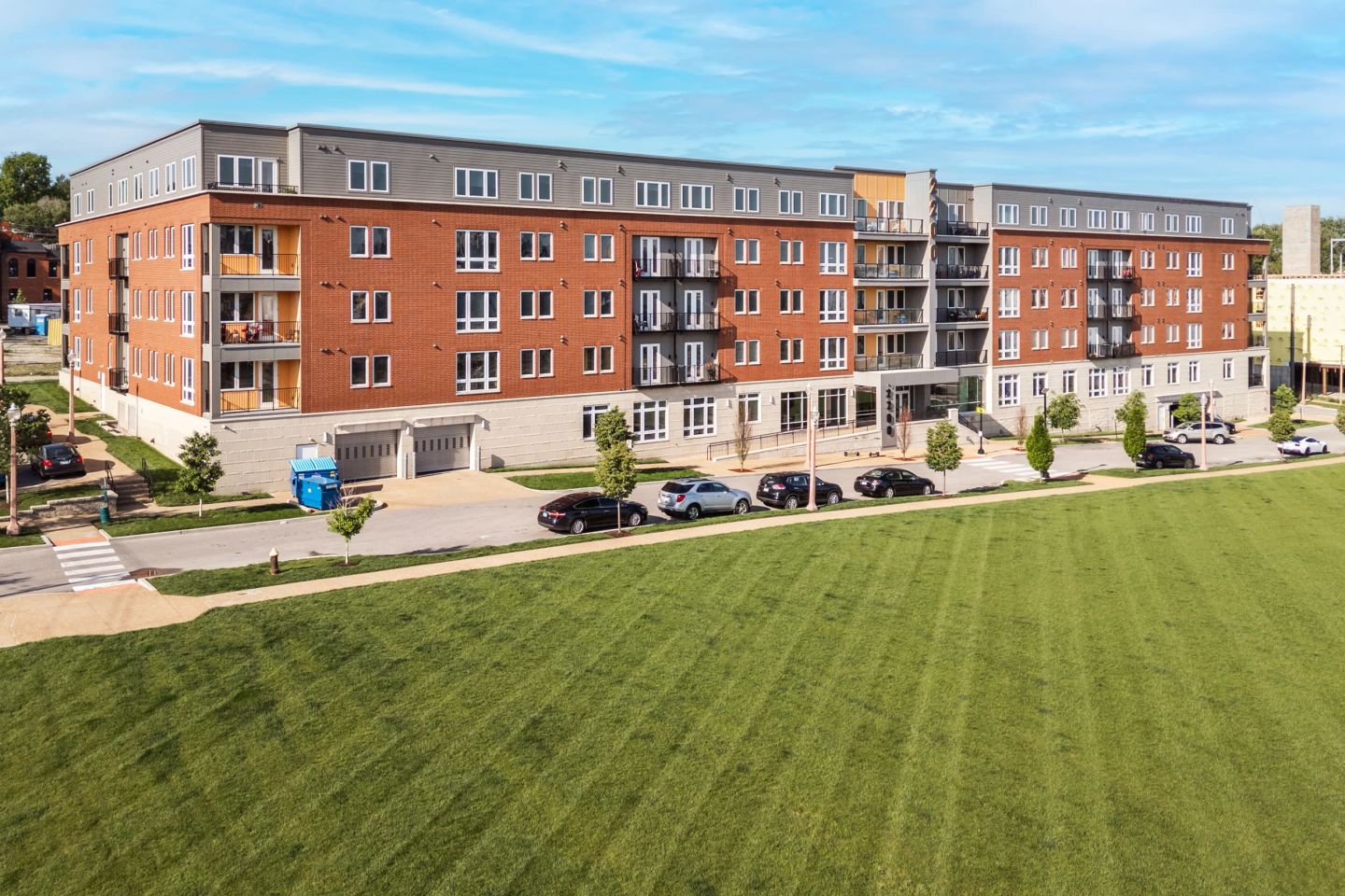2200 LaSalle Image 32