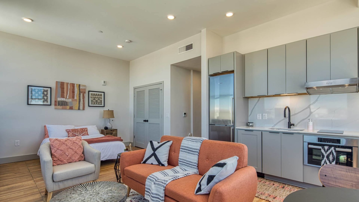 Residences at Richmond Trust Image 3