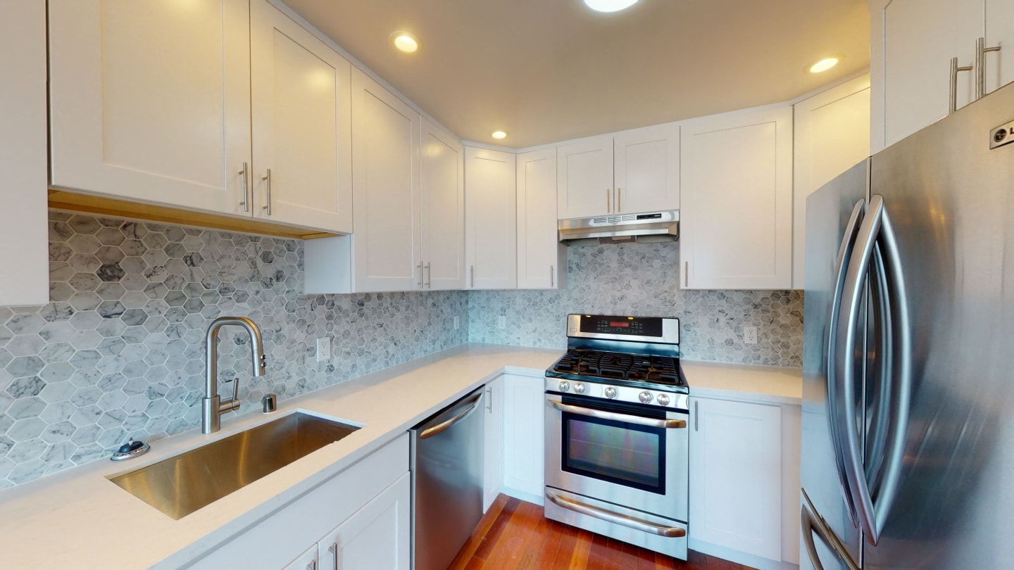 1040 Ashbury Street Image 2