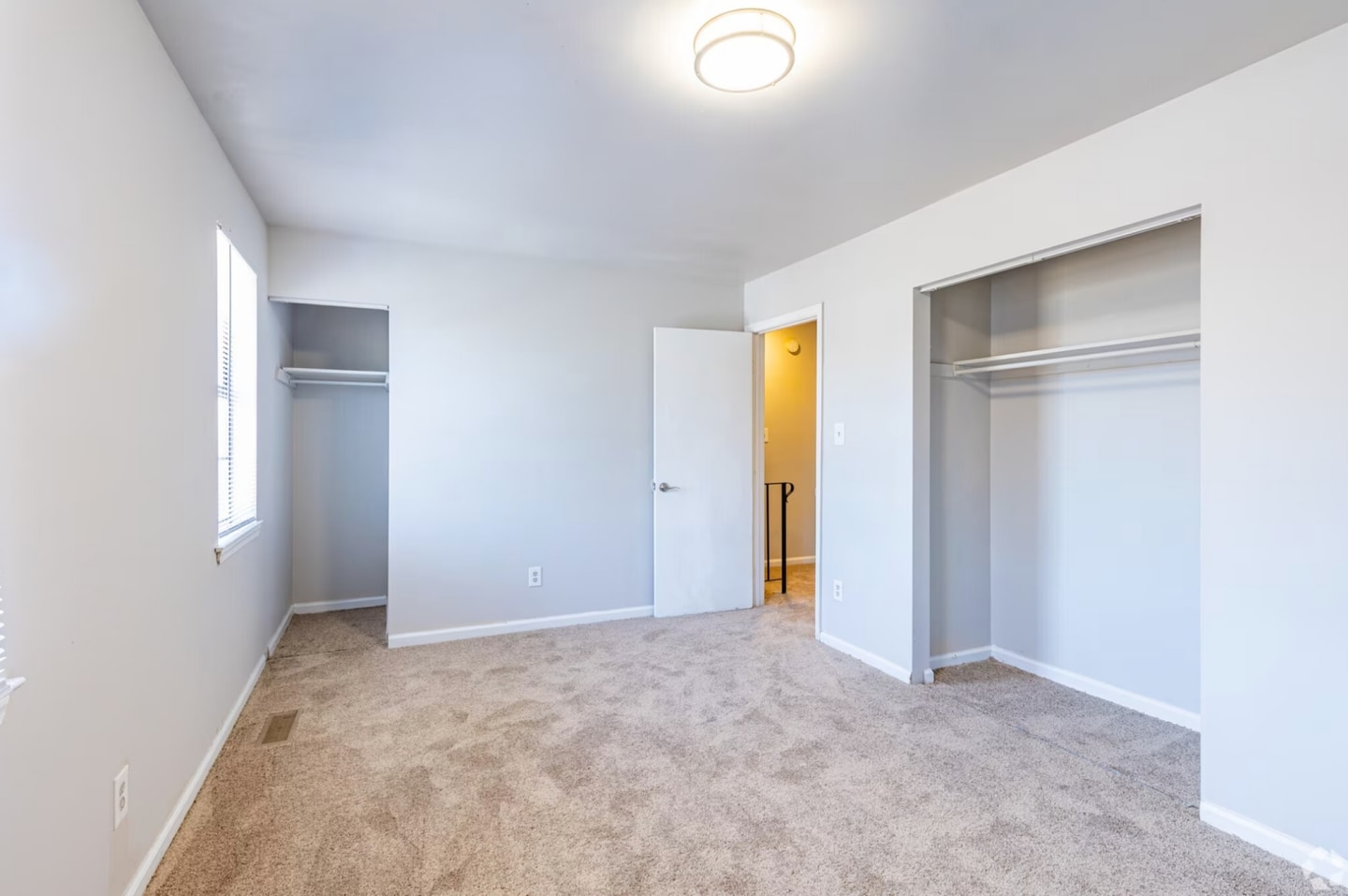 Canterbury Townhomes Image 24