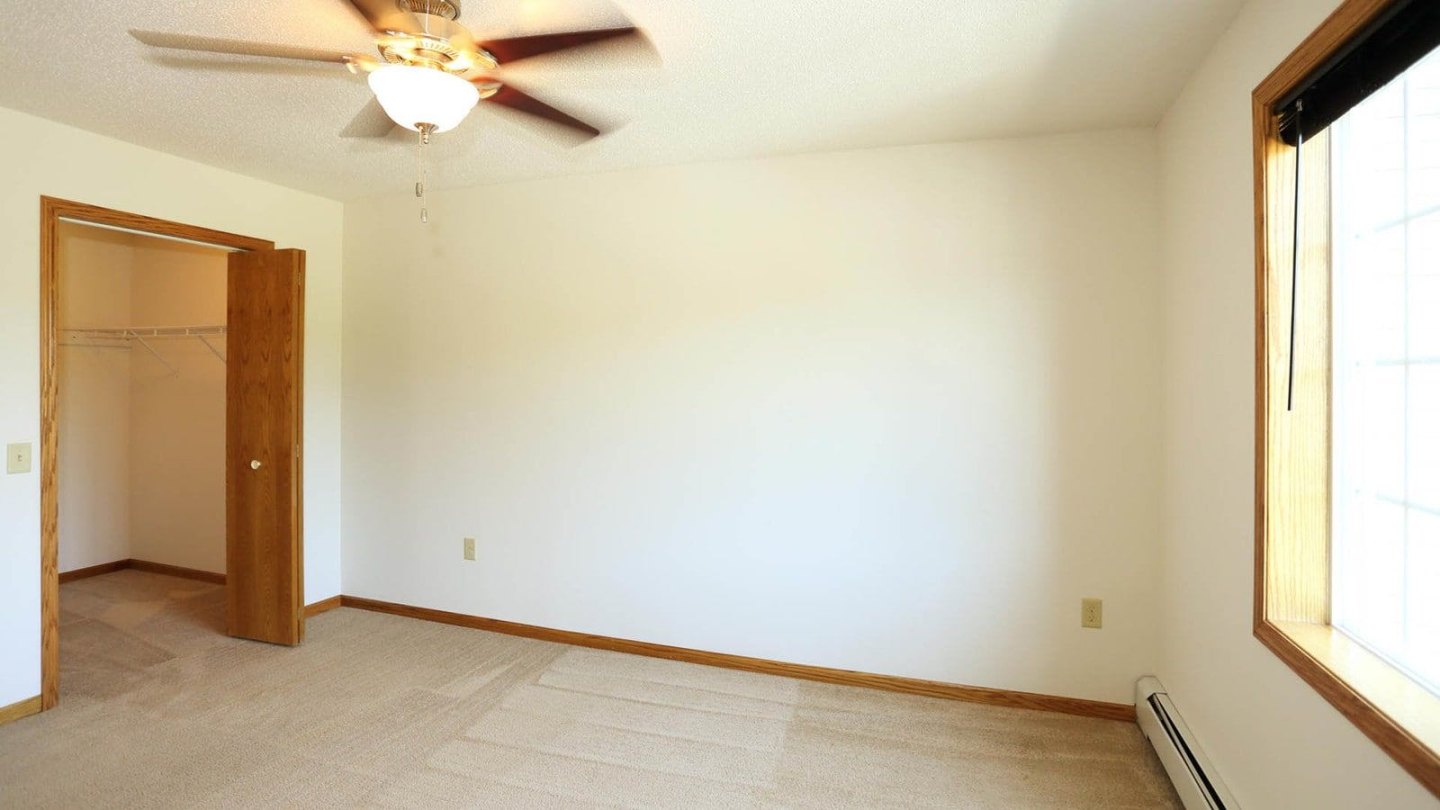 Mill Pond  Apartments Image 19