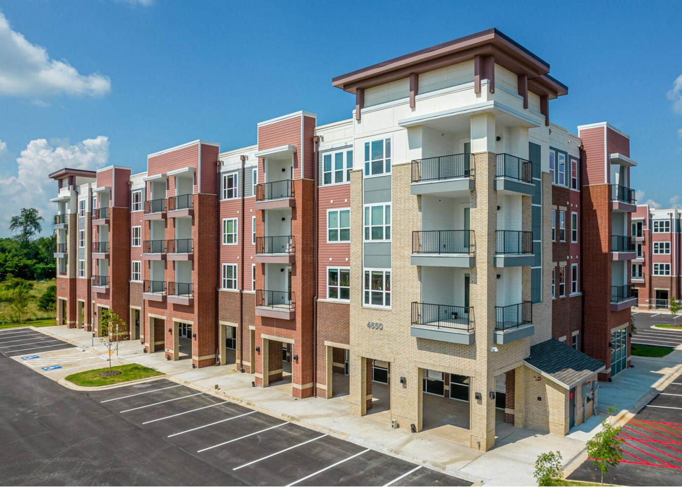 Uptown Terrace Image 12