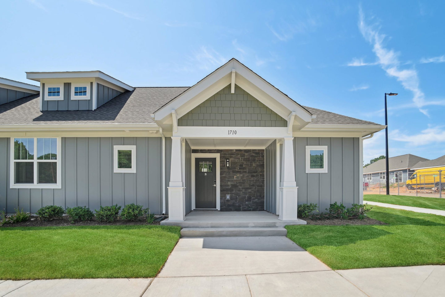 Zora University Townhomes Image 3