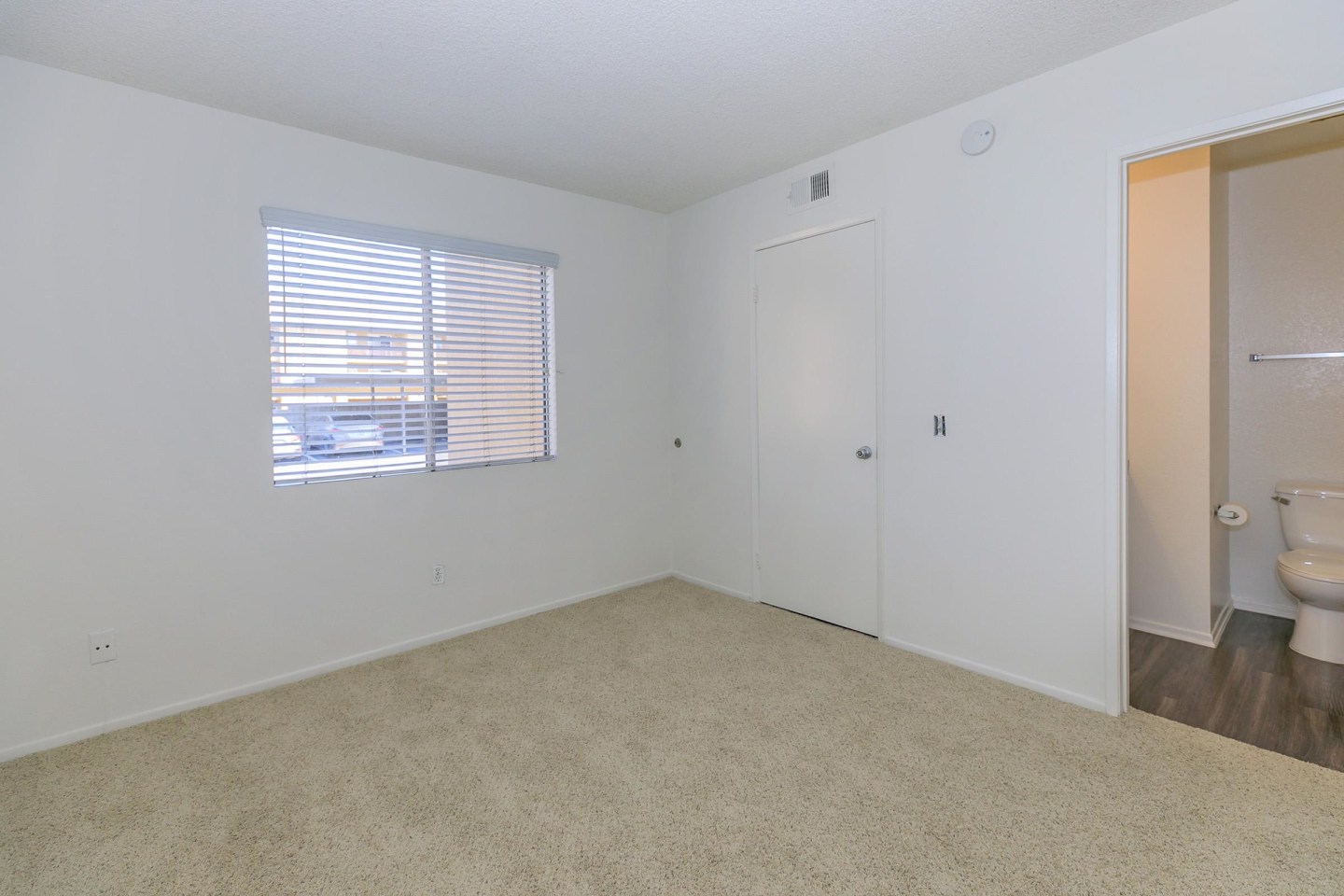 Mountain Creek Apartments Image 13