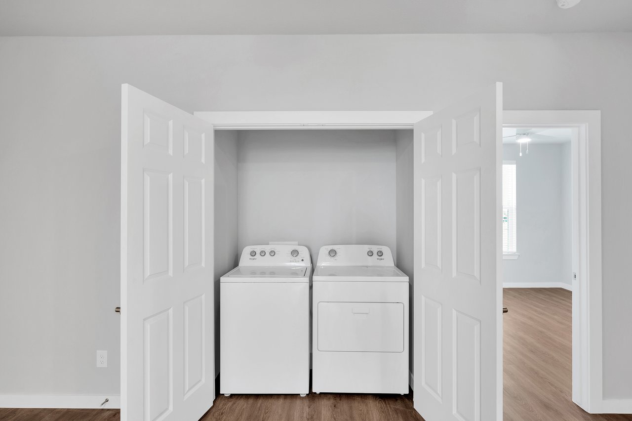 The Delta Pearland Image 64