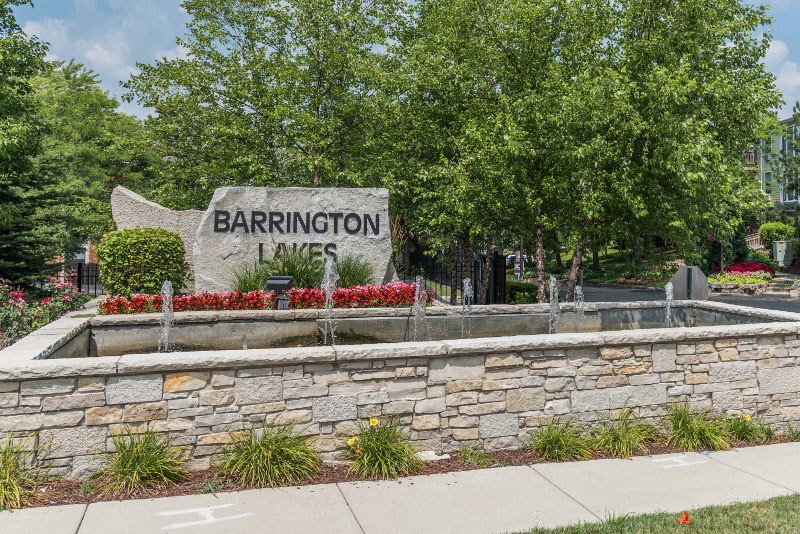 Barrington Lakes Apartments Image 39