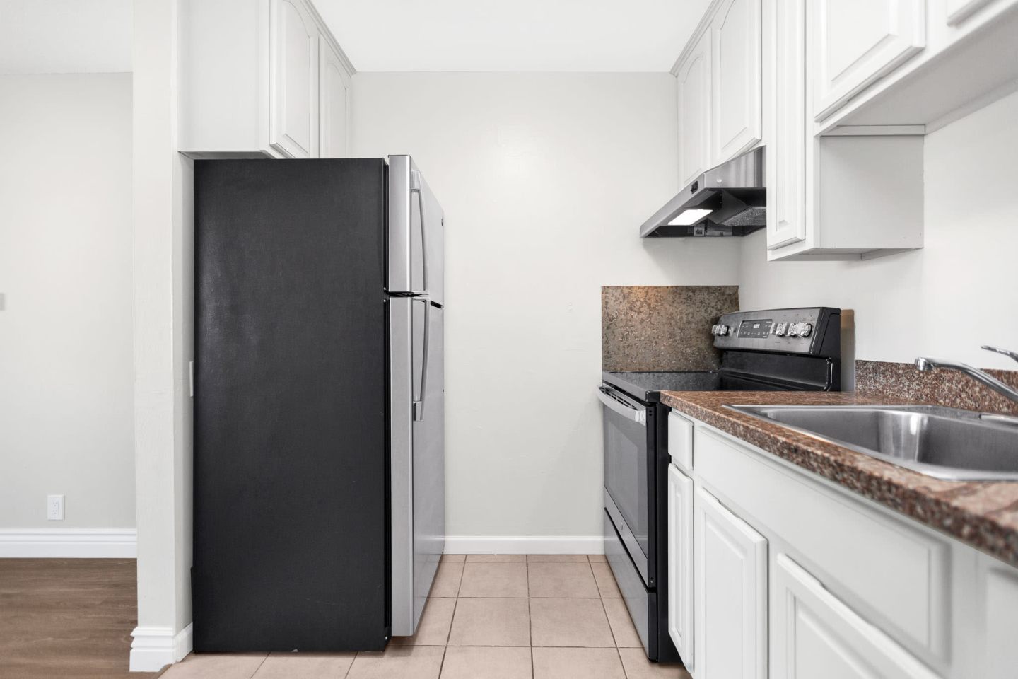 1509 Golden Gate Avenue Image 3