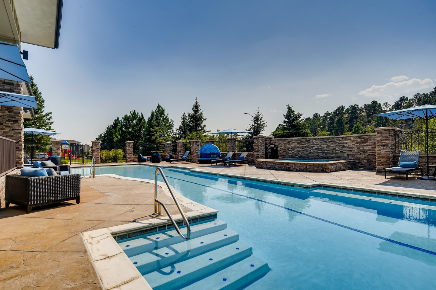 Creekside At Palmer Park Apartments Image 15