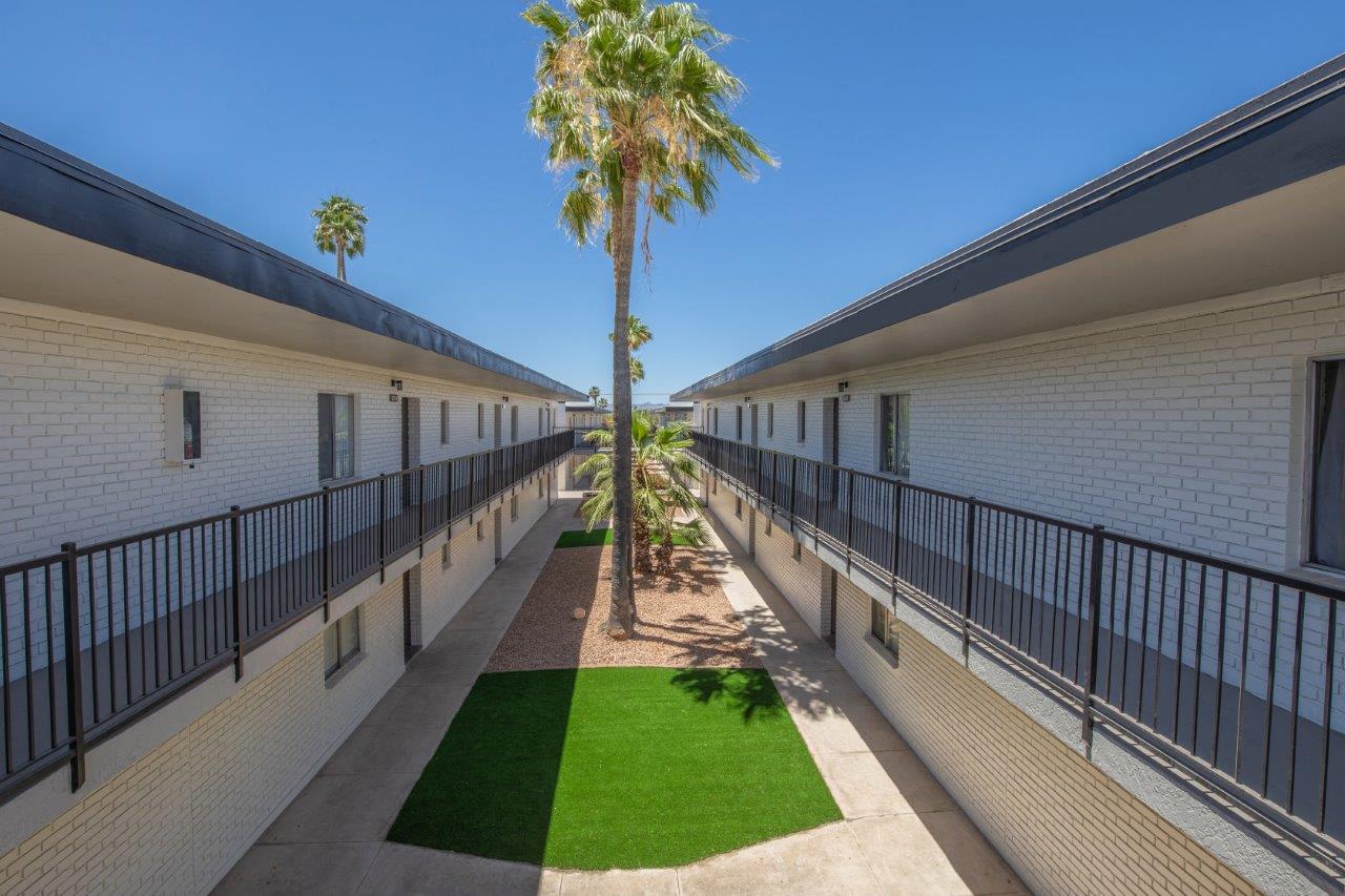Icon Apartment Homes Image 12