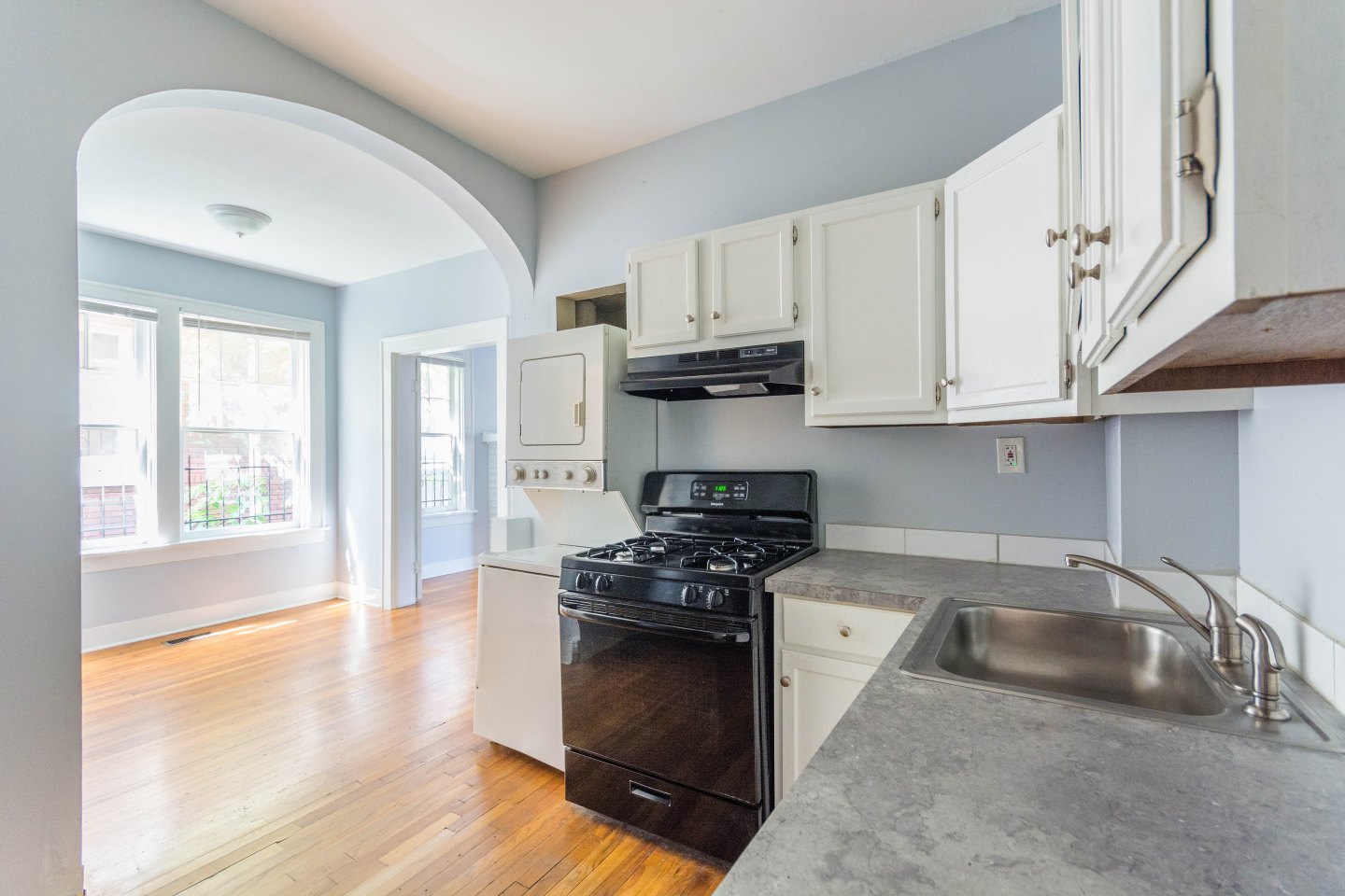 State Street Apartments Image 3