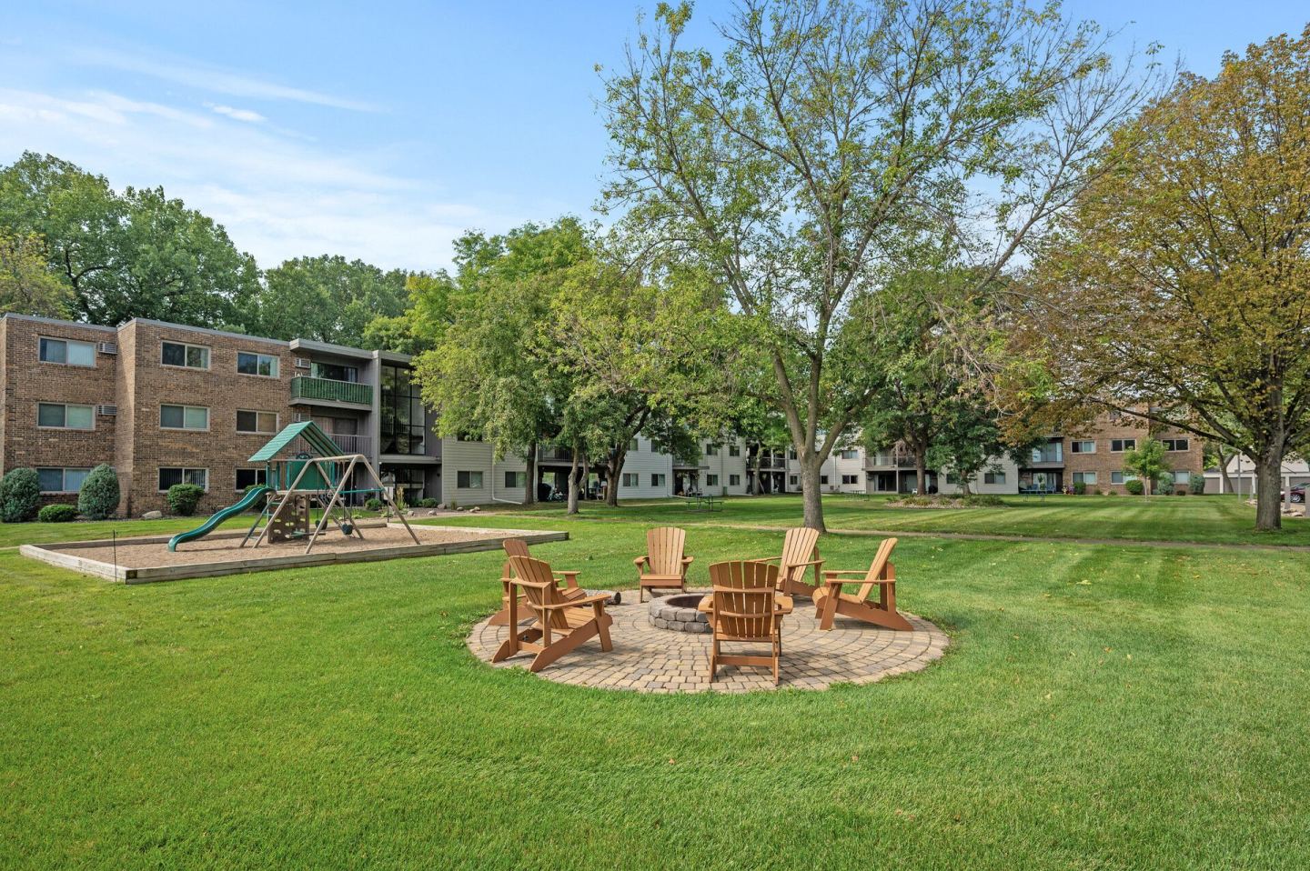 Eastgate Apartments Image 5