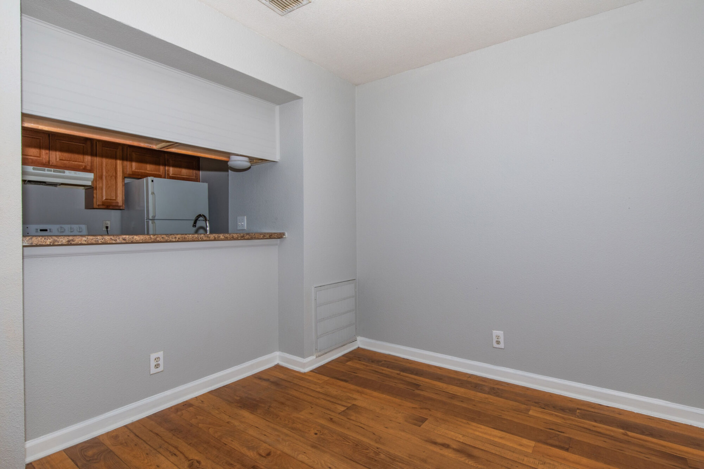 Uptown Heights Image 7