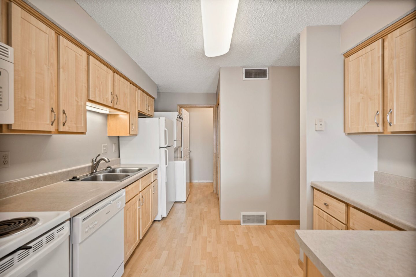 Parkwood Heights Image 3