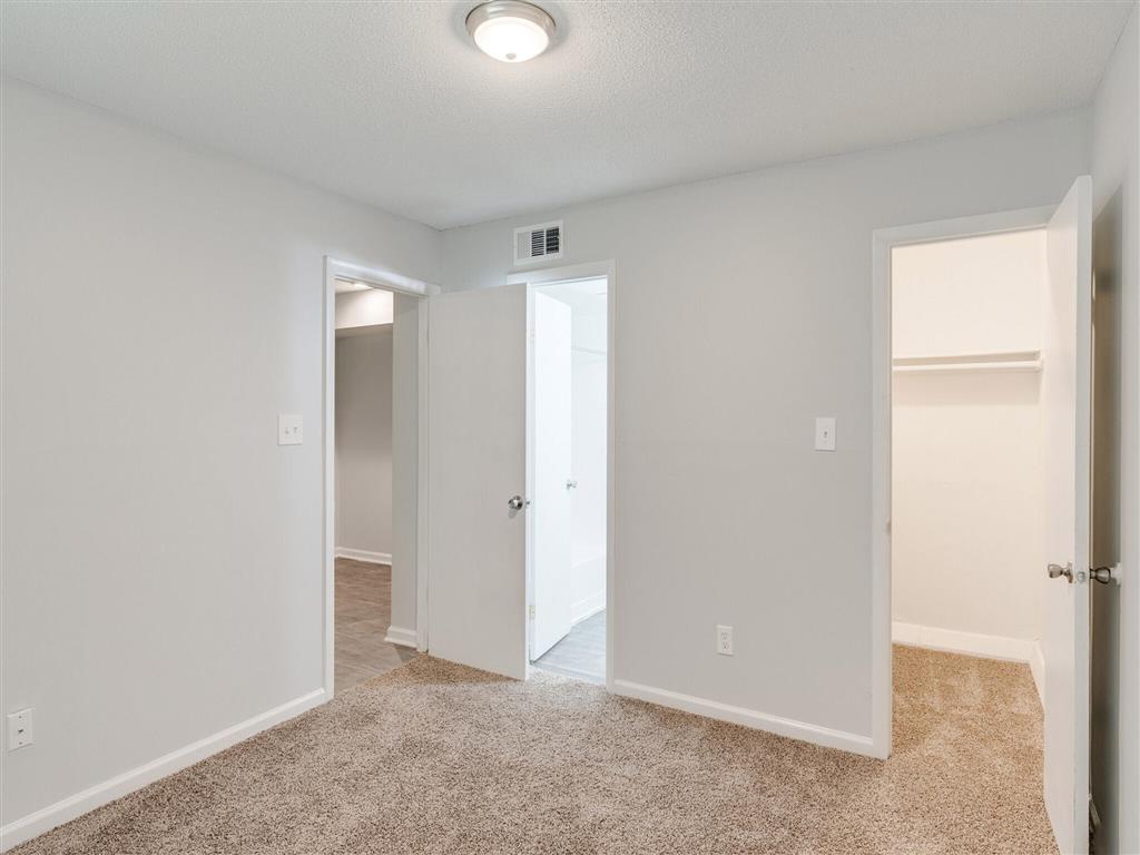 Hub at 934 Apartments Image 13