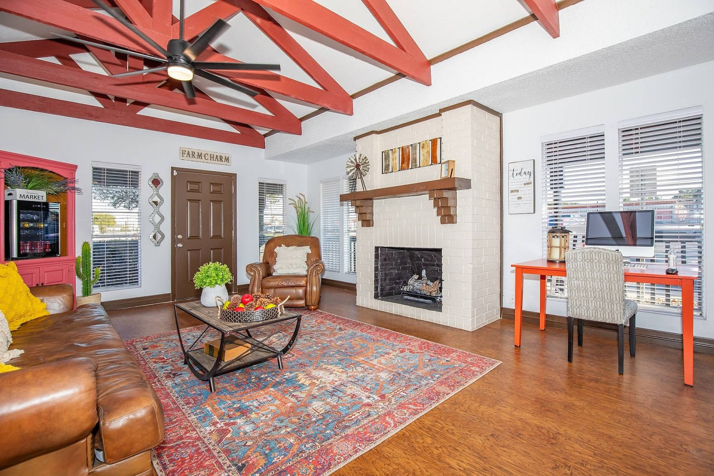 Fredericksburg Place Image 13
