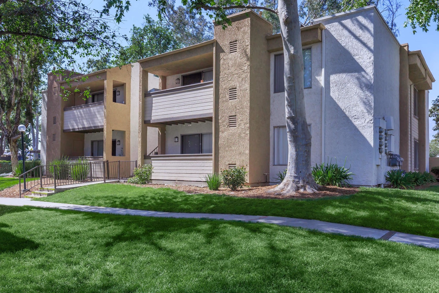 Upland Village Green Image 54