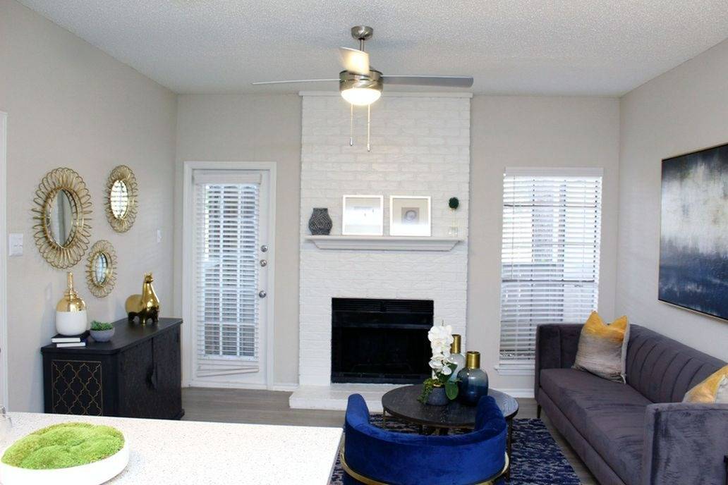 The Residence At North Dallas Image 2
