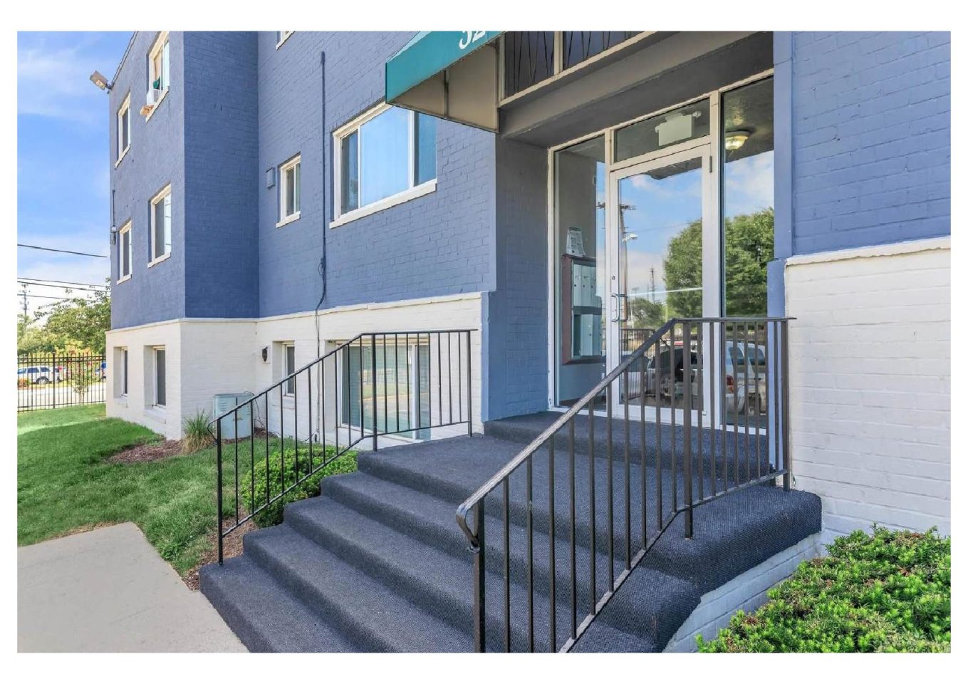 Regency Court Apartments Image 8