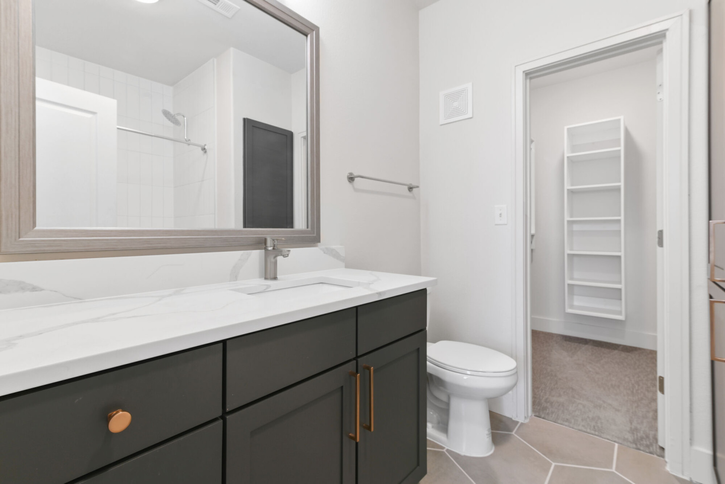 The Berkeley Luxury Apartment Homes Image 30