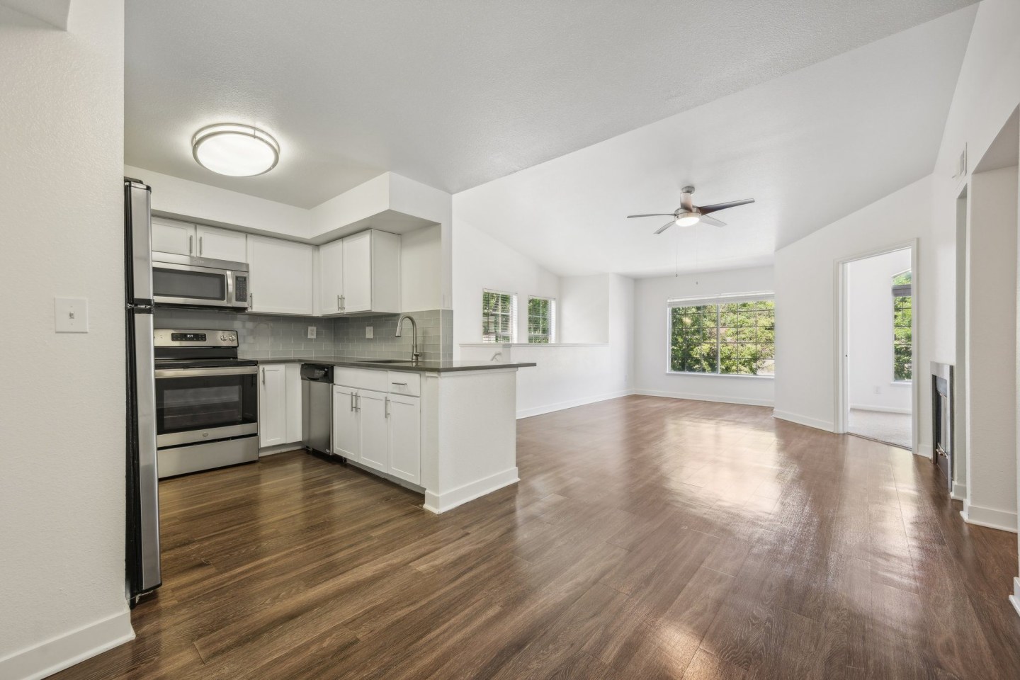Greenwood Park Apartments Image 16