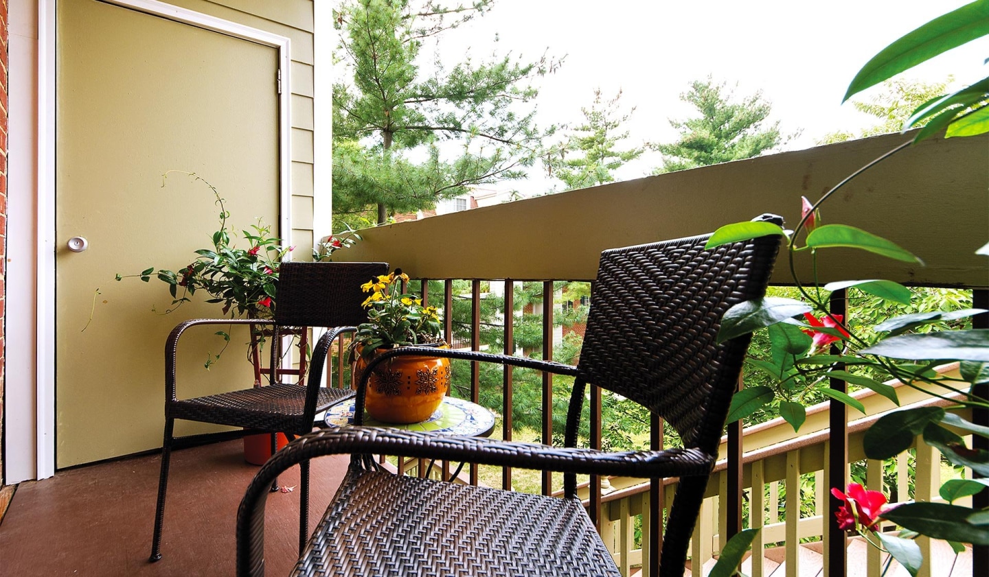 Foxchase Apartments Image 17