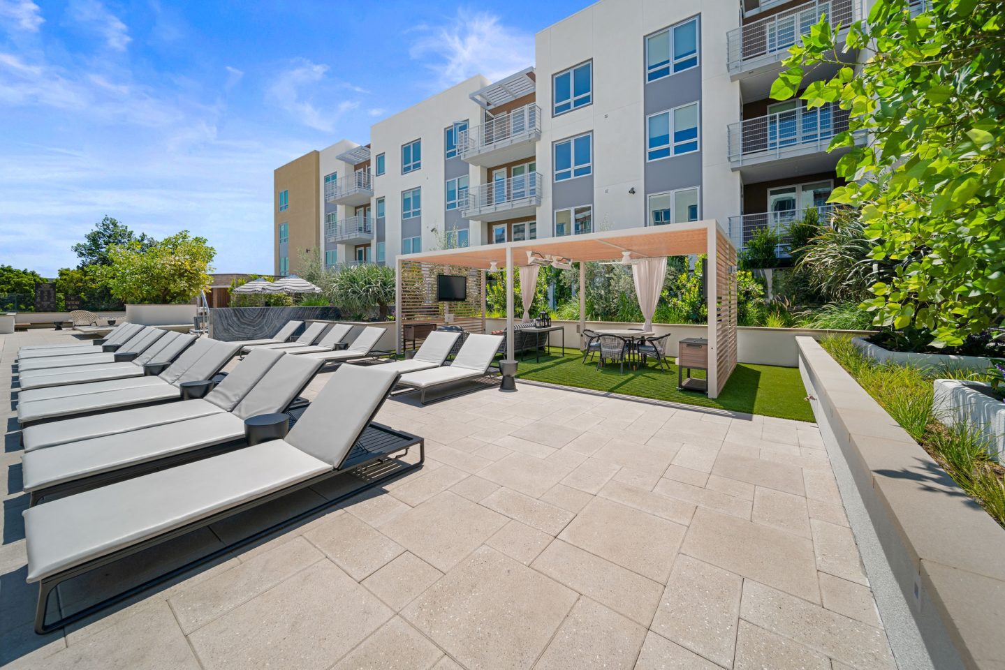 Halcyon House Image 62