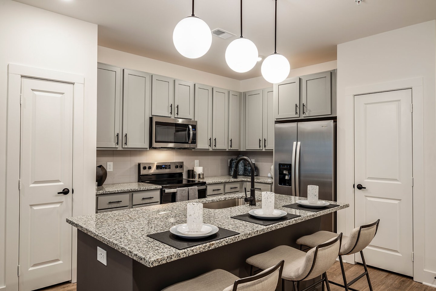 Perla Luxury Apartments Image 26