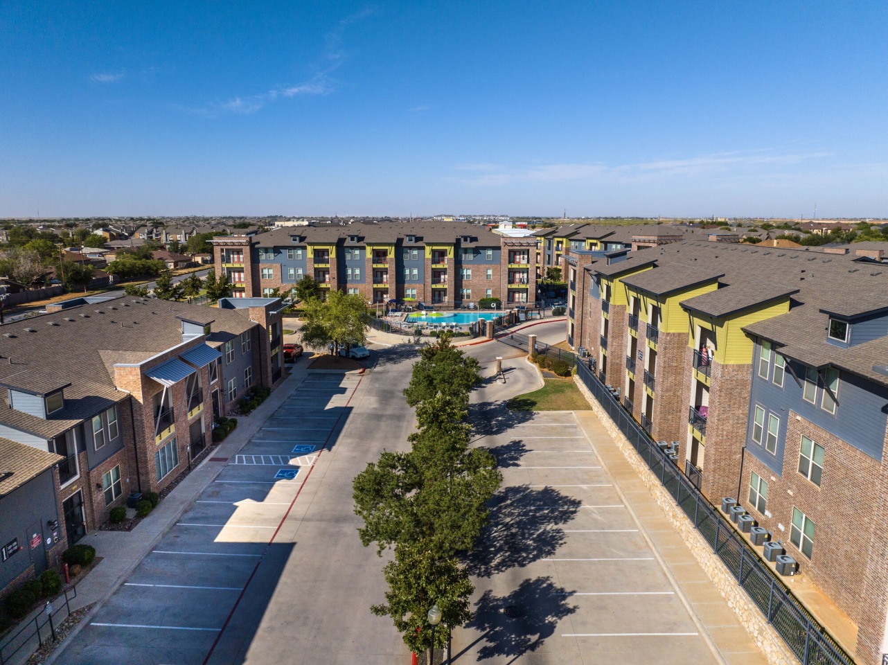 Anatole on Briarwood Image 44