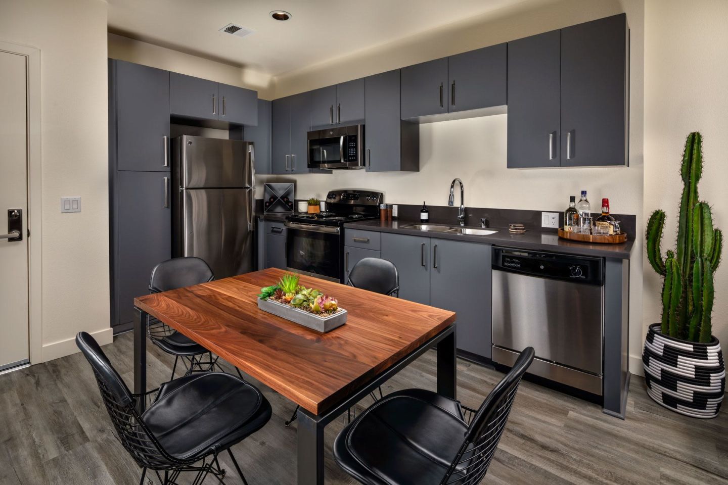 Mission Lofts Apartments Image 4