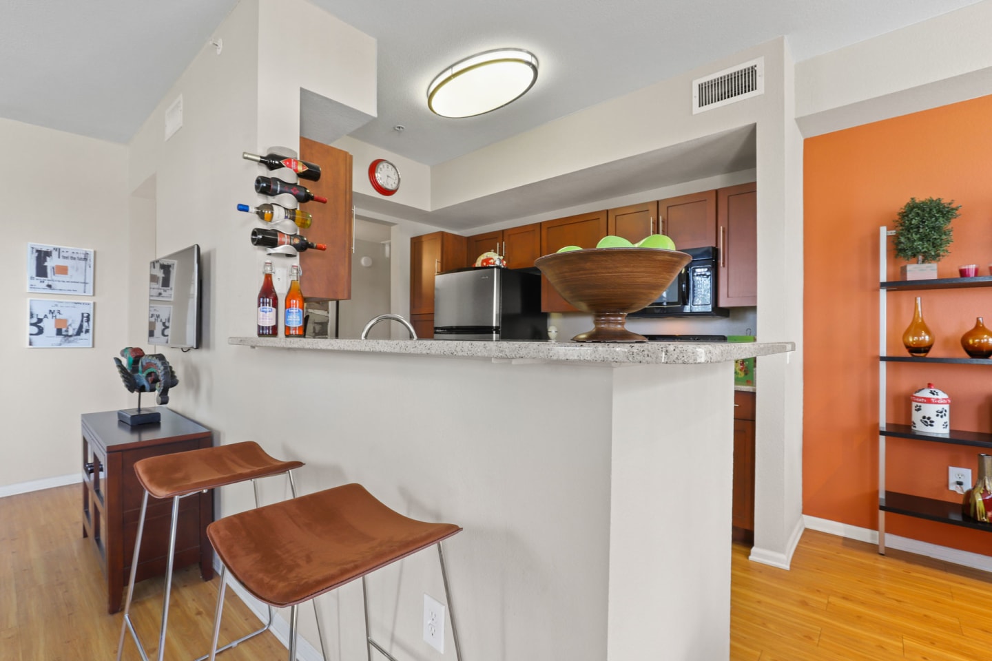 Parker Hilltop  Apartments Image 40
