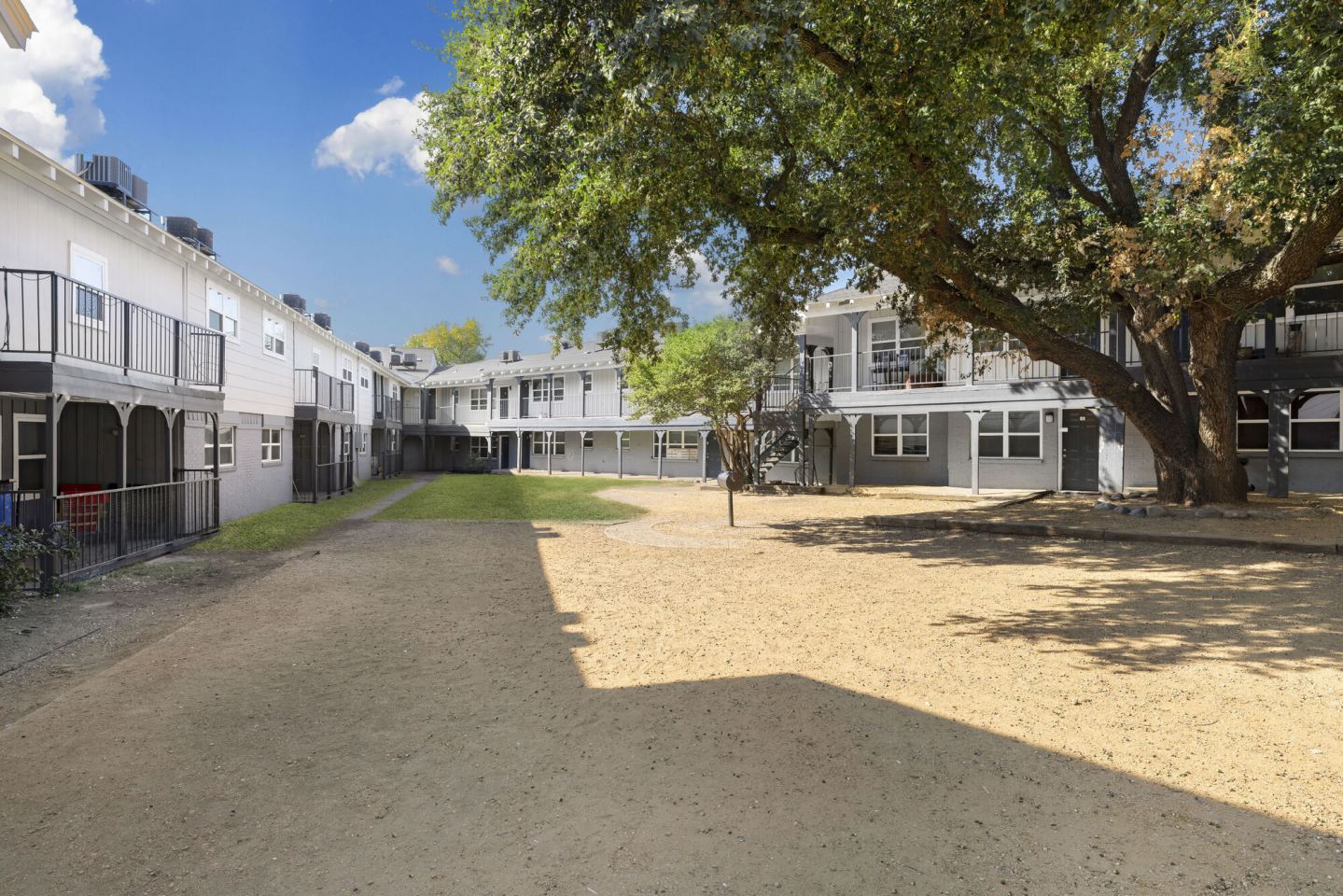 Senita Apartment Homes Image 8