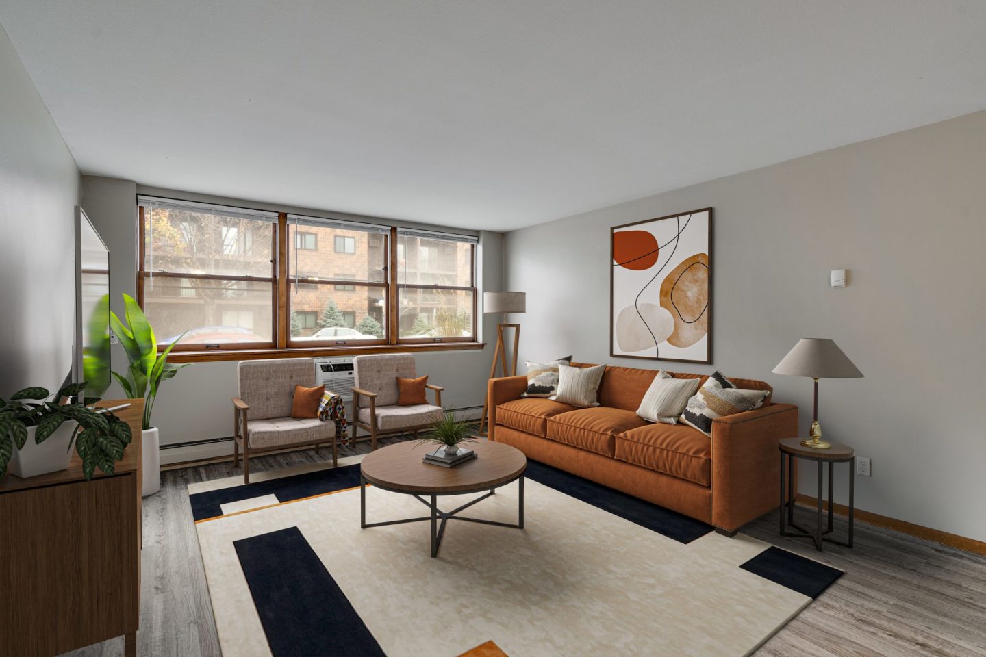 Bryant Manor Apartments Image 8