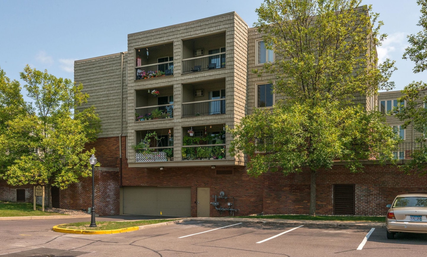Parklawn Estates Image 27
