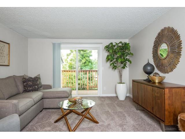 West End Apartments Image 15