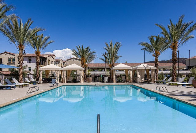 The Courtyards Pacific Village Image 1
