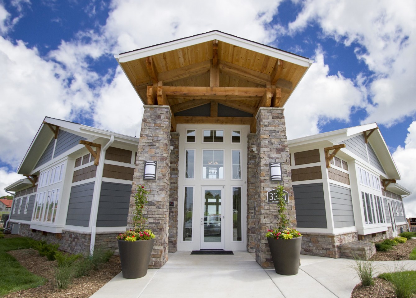 Residences at New Longview Image 2