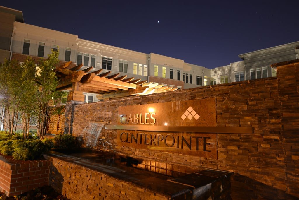 Gables Centerpointe Image 17
