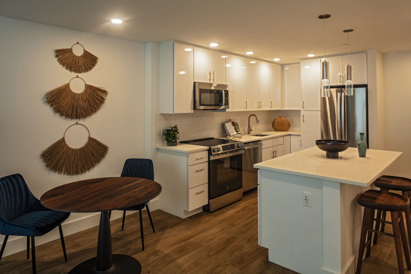 Ascent at Metropolitan Naples Image 2