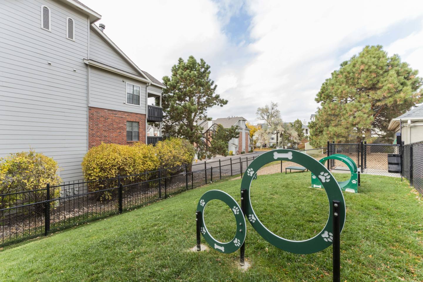 Greenwood Plaza Image 16