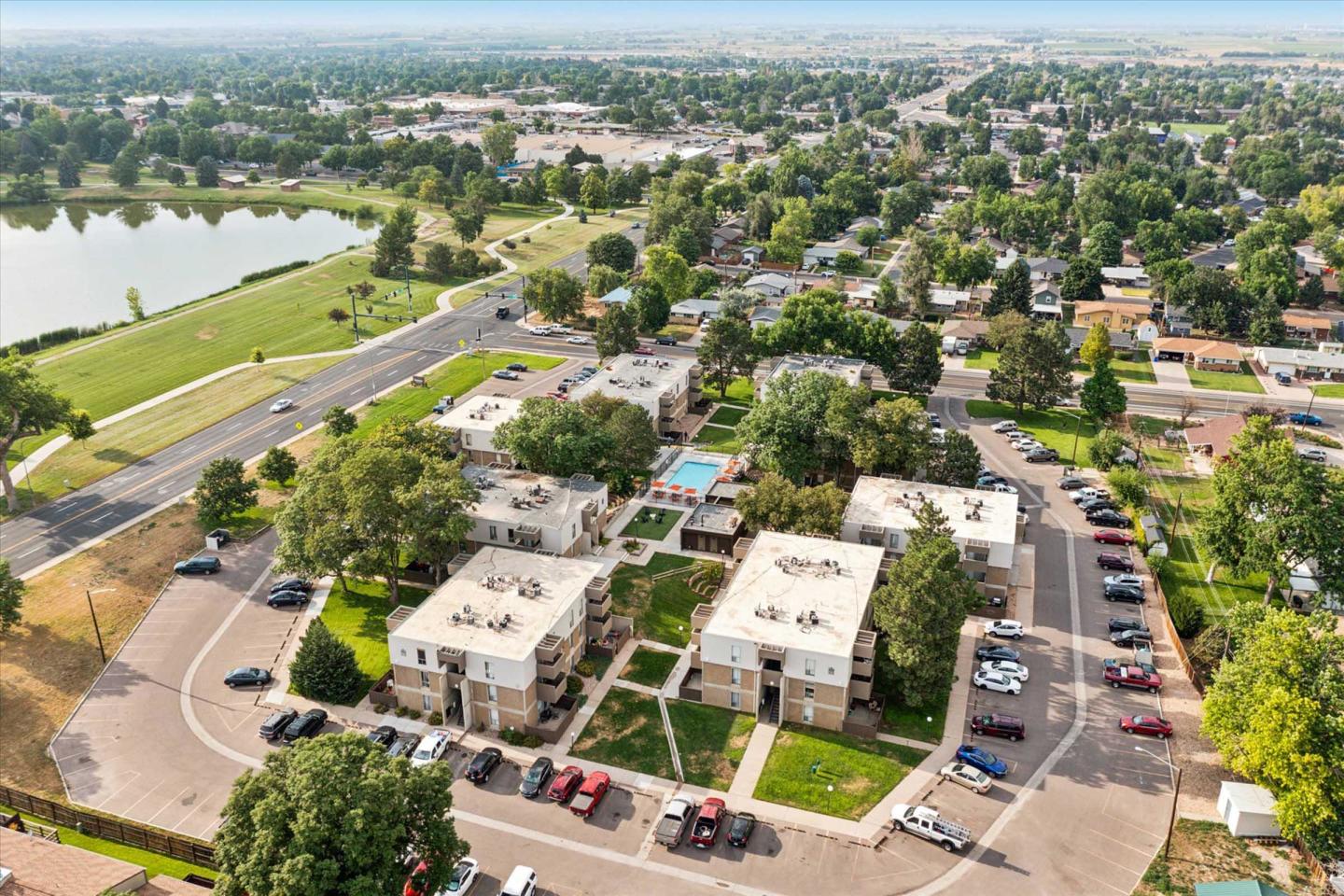 Westlake Apartments Image 14